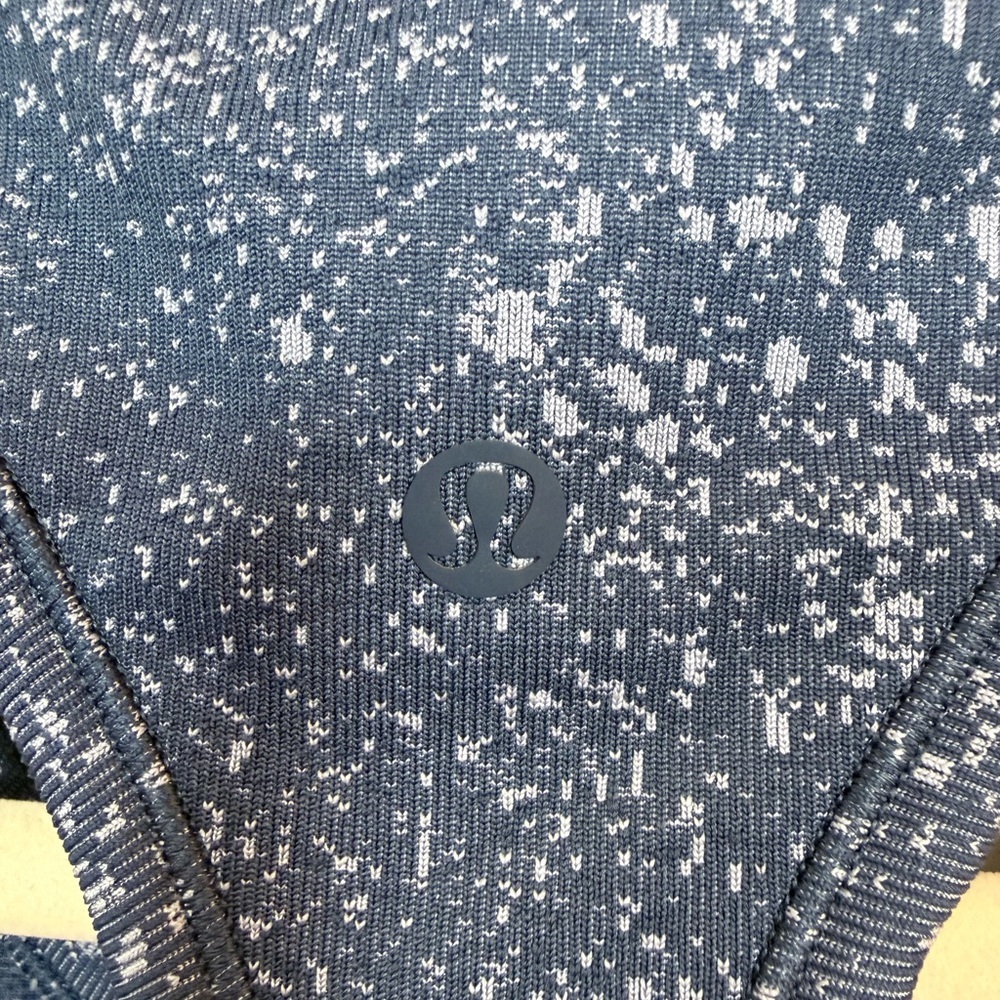 Lululemon Ebb to Street Tank Top *Size 10 *Blue Speckled Space Dye - Picture 5 of 5